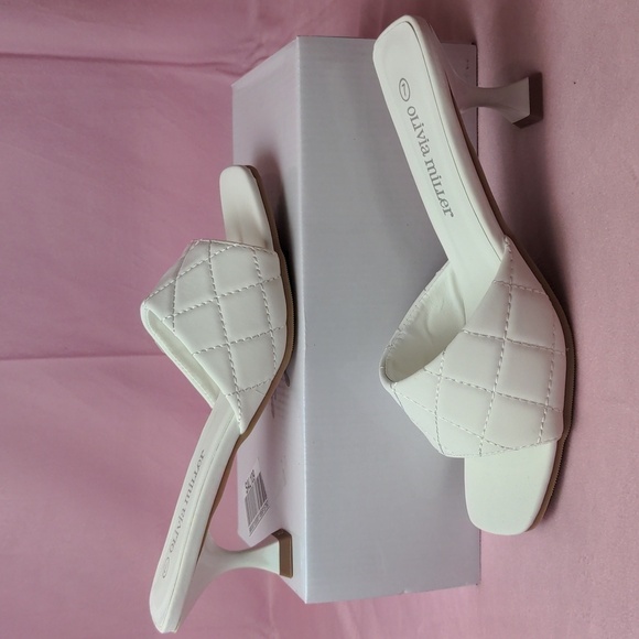 Olivia Miller Honey Camp Off White Square Toe Quilted Slide On Kitten Heels 7 - Picture 1 of 7